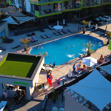 Harris Alezzi Beach Năvodari